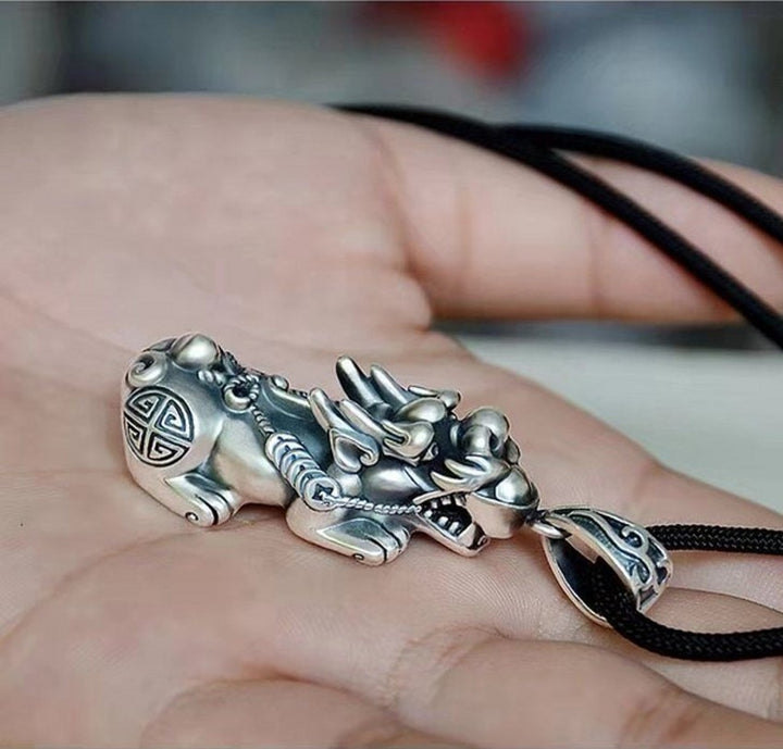 Vintage Pixiu Lucky Pendant Necklace Pi Xiu Charm Necklace