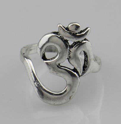 Om Ring | Presence Seal